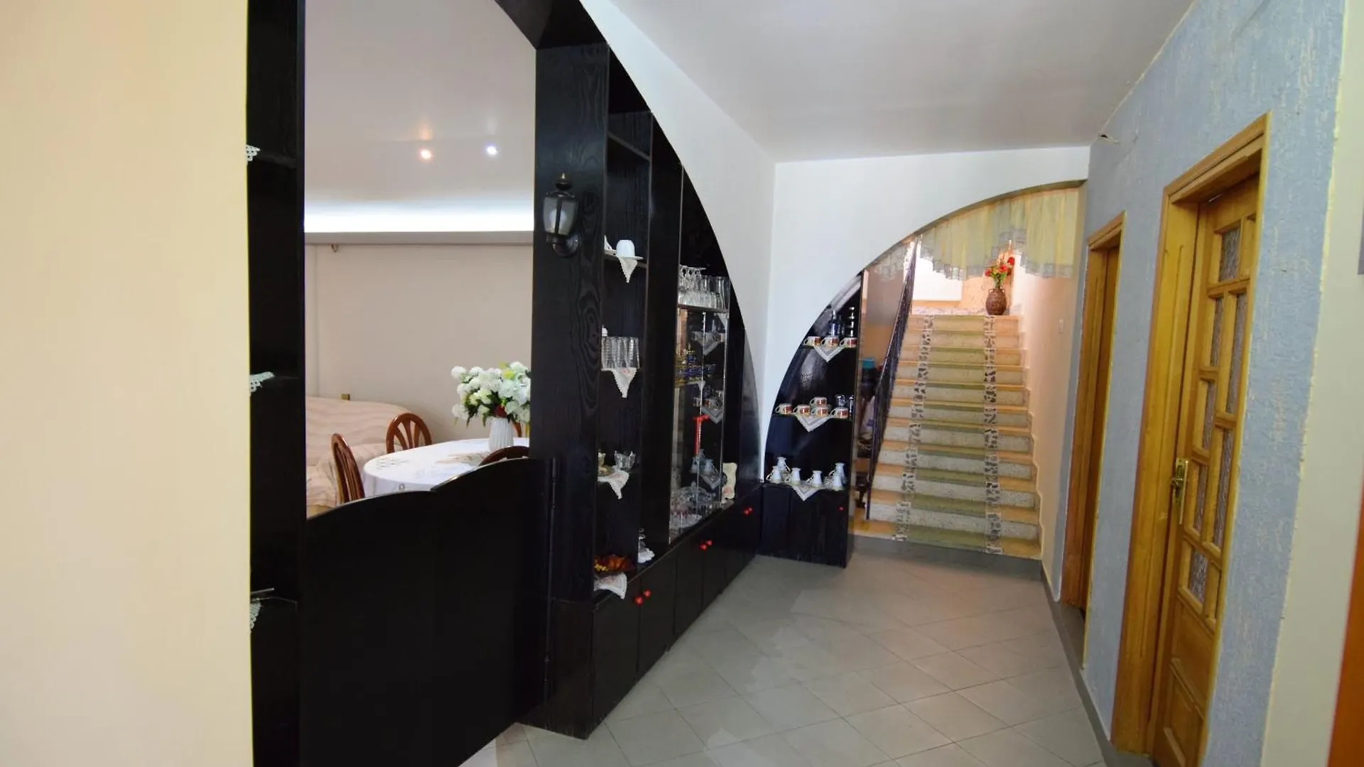 Apartment Ferienwohnung The Marine House Gjirokastër